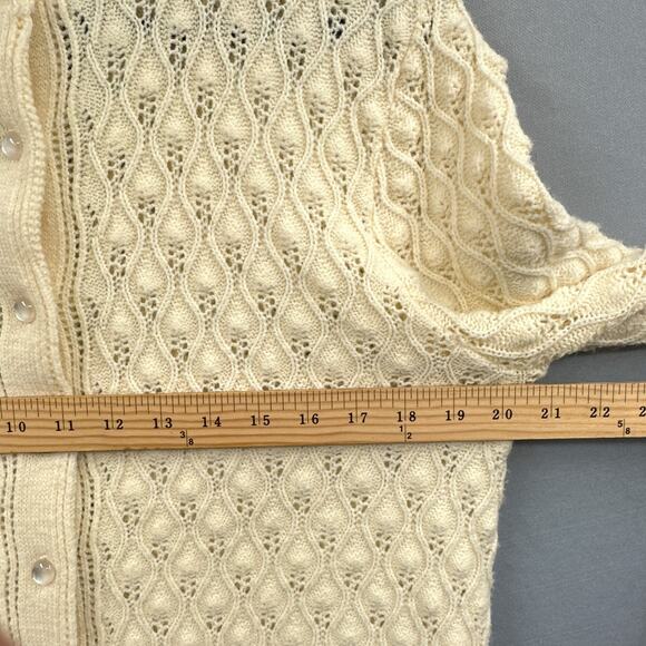 VTG Cardigan Sweater S Cream Granny Cottagecore 60s Mod MCM Bubble Knit Pearl US - Picture 15 of 15